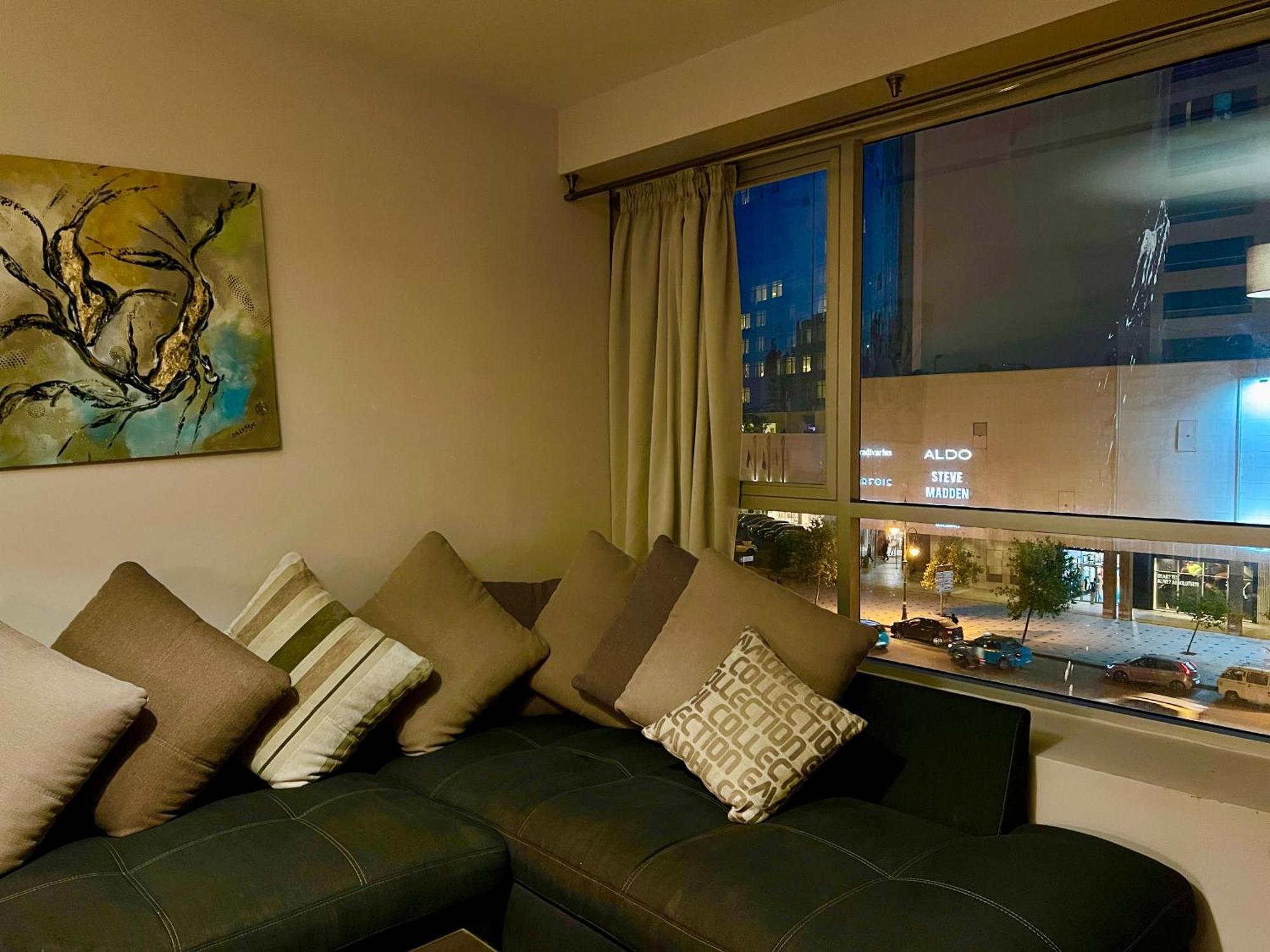 Appartement Comfortable 2 Bedrooms - Hilton Center View *